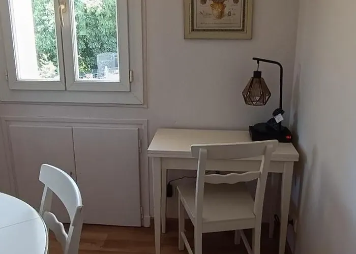 Semesterbostad Maison Calme Lavande Et Coquelicots